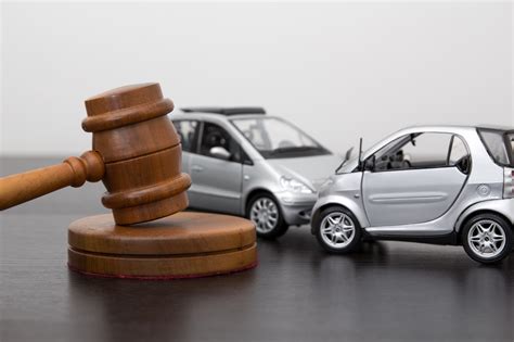 best car crash attorney fees.